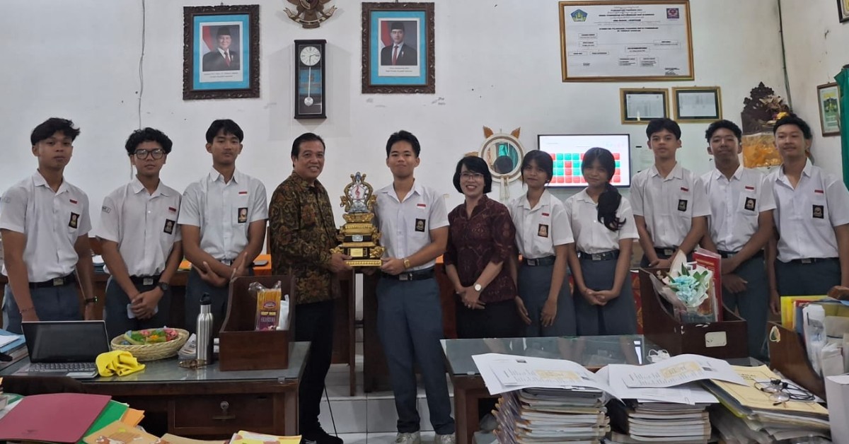 Harmoni Tradisi dan Modernitas: Kolaborasi GKSS dan GONG Smansa Raih Juara 3 Nasional di Festival Aransemen Lagu Daerah