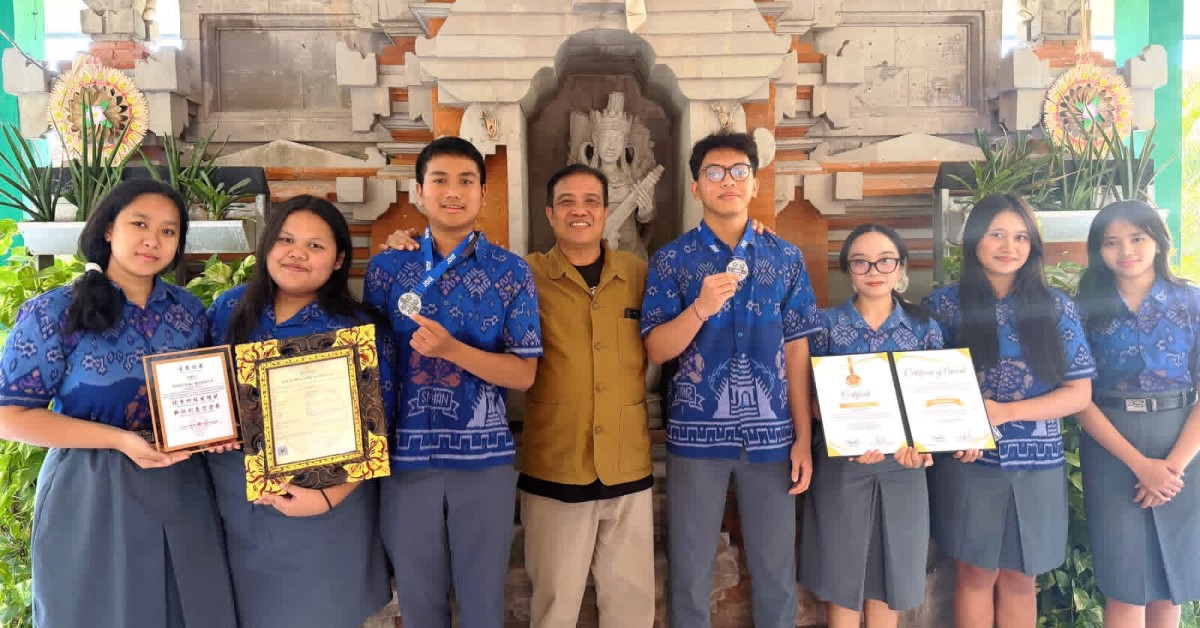 Inovasi Pangan Lansia Pasca-Stroke: Tim KISS Smansa Denpasar Raih Medali Perak dan Dua Penghargaan Spesial di JDIE 2026, Jepang!