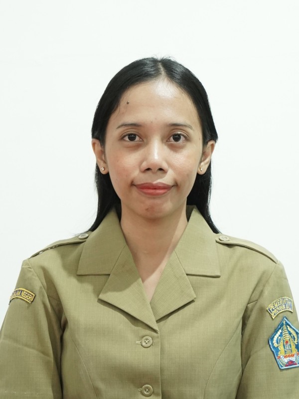 Ni Made Nur Widowati Rustiana, S.Pd.