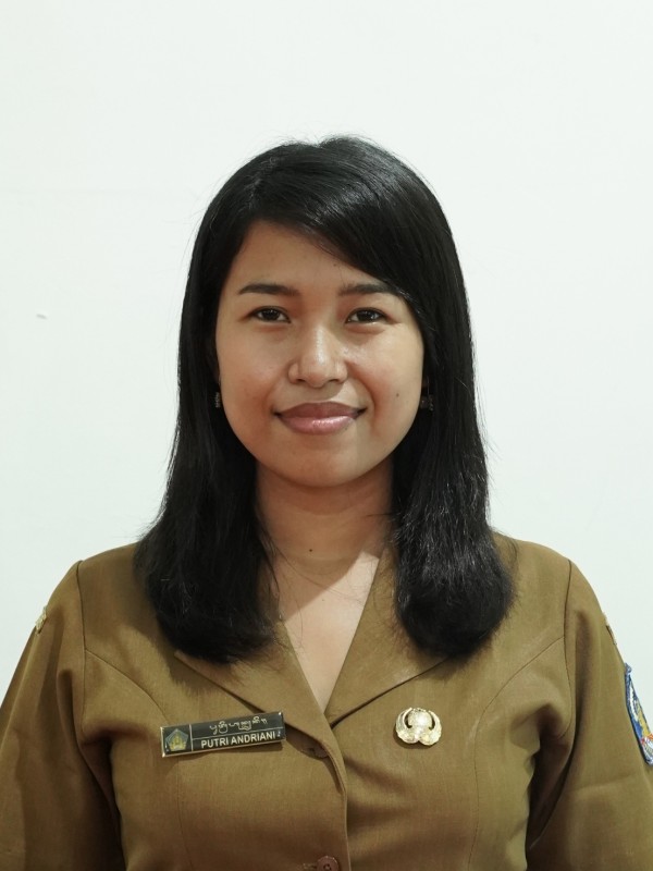 Ni Made Putri Andriani,S.Pd.